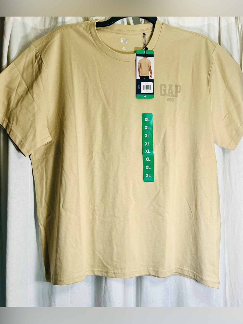 GAP Tan Short Sleeve Crewneck Tee